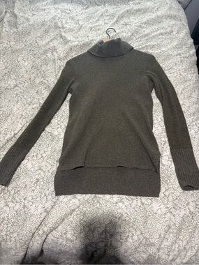 Veronica Beard Cashmere Sweater